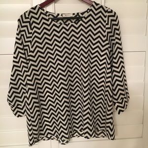 Chevron printed top